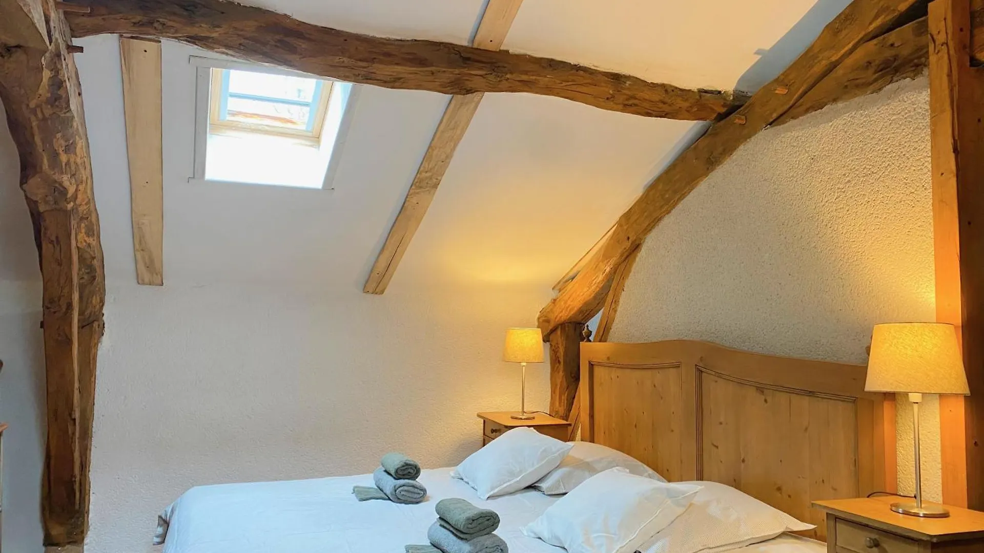 Gite De Charme Avec Grand Jardin & Piscine Touffailles Nyaraló